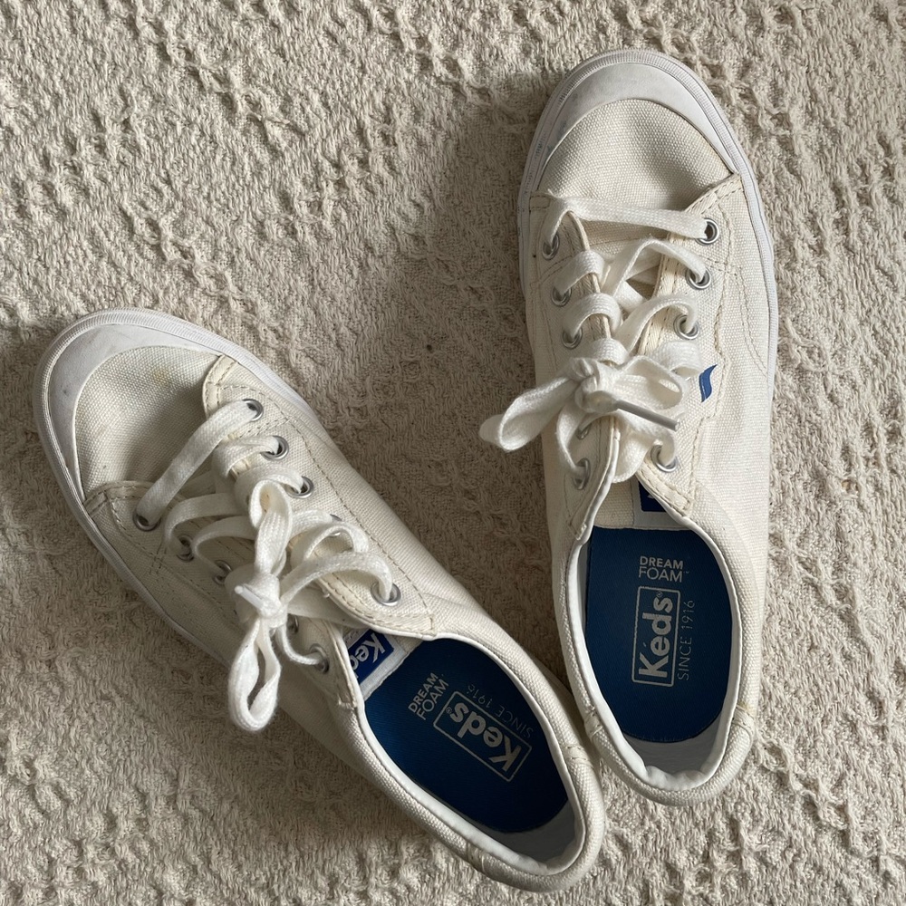 VINTAGE 90s Granny Keds